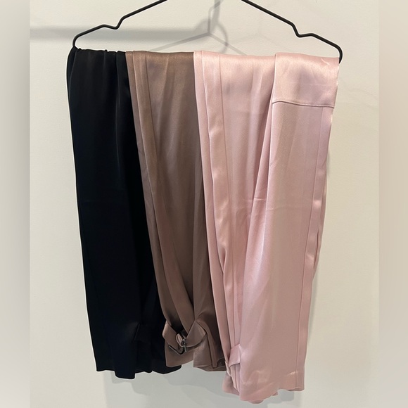 Aritzia Babaton refined cargo satin pants in black size 8 - Picture 11 of 11